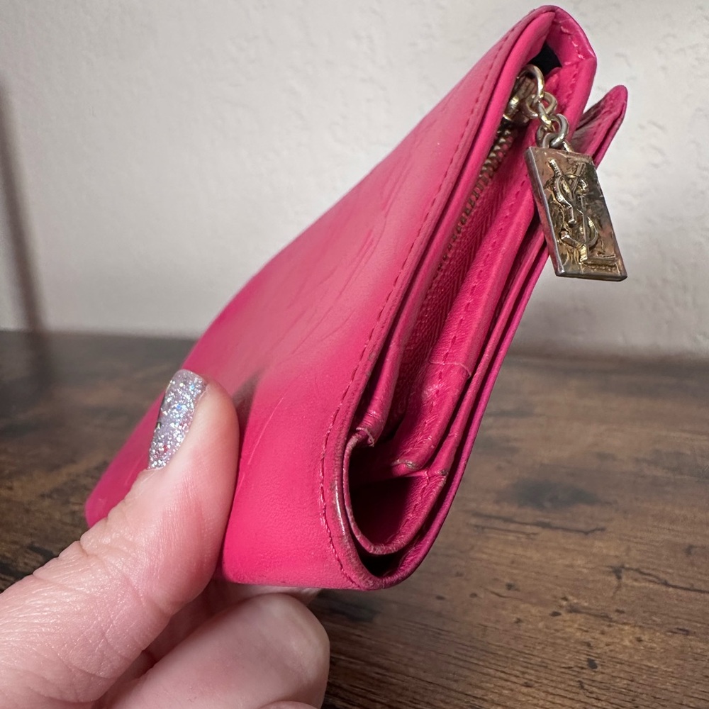 Authentic YSL Yves Saint Laurent Vibrant Pink Leather Wallet - Picture 5 of 11